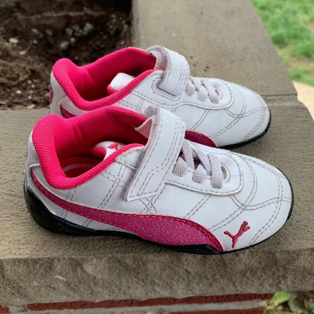 White & pink Infant Puma sneakers
